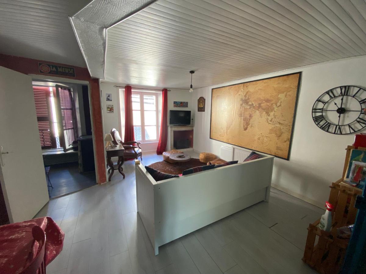 Charmant Appartement Au Coeur Des Volcans D Auvergne 米拉 外观 照片